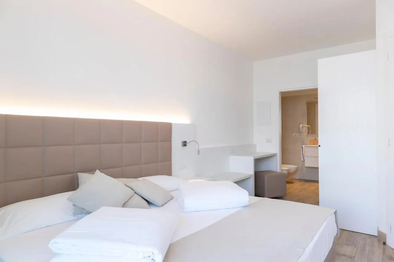 Gabbiano Hotel Malcesine 0*,
